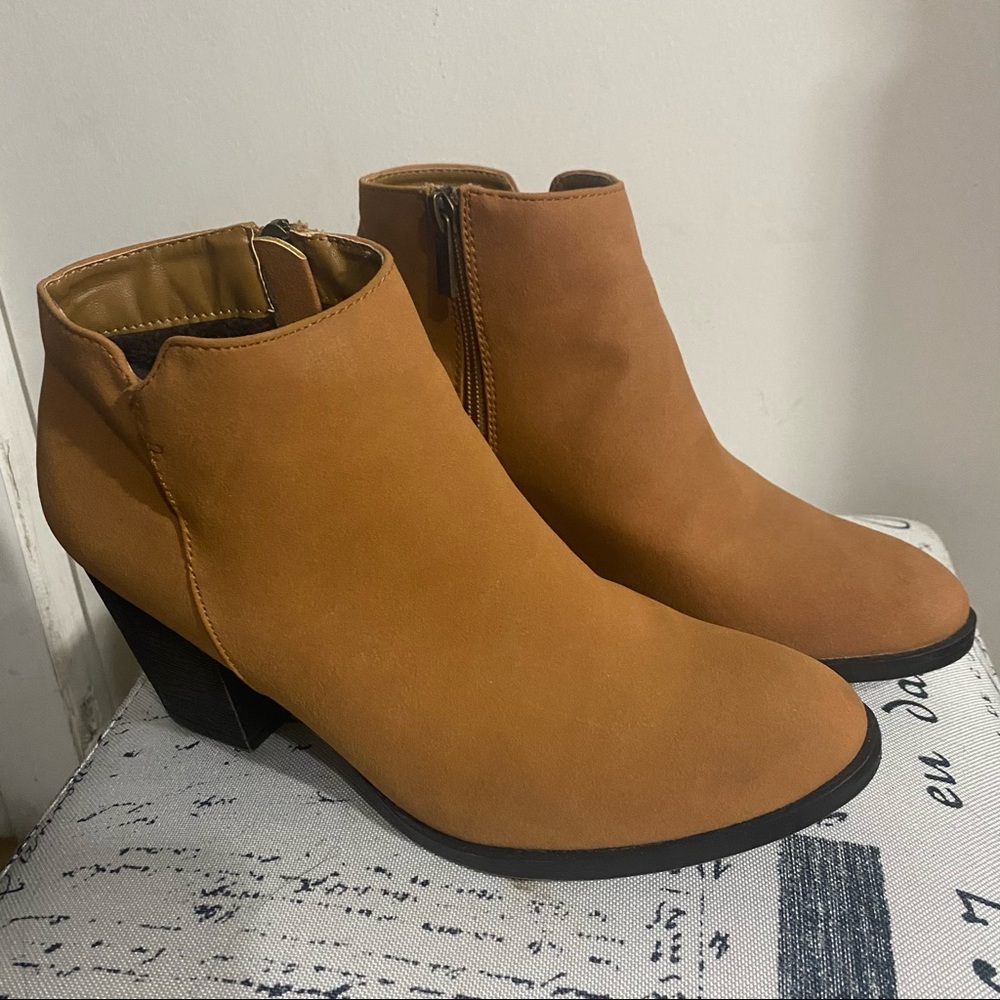 Brown ankle boots